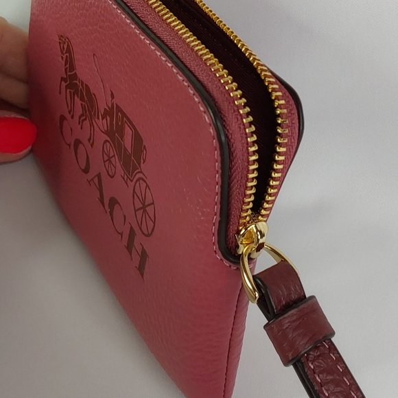 'COACH' PEBBLE-LEATHER SIGNATURE HORSE & CARRIAGE EMBOSSED WRISTLET BELLA~ROSAE - Picture 5 of 16